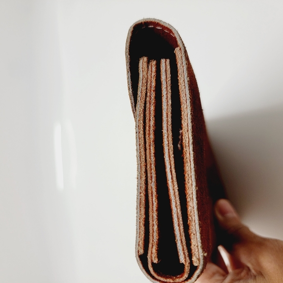 VINTAGE 70's Brasil Brown Suede Wallet CHECKBOOK HOLDER Snap Closure 7"×4"×1" - Picture 12 of 16